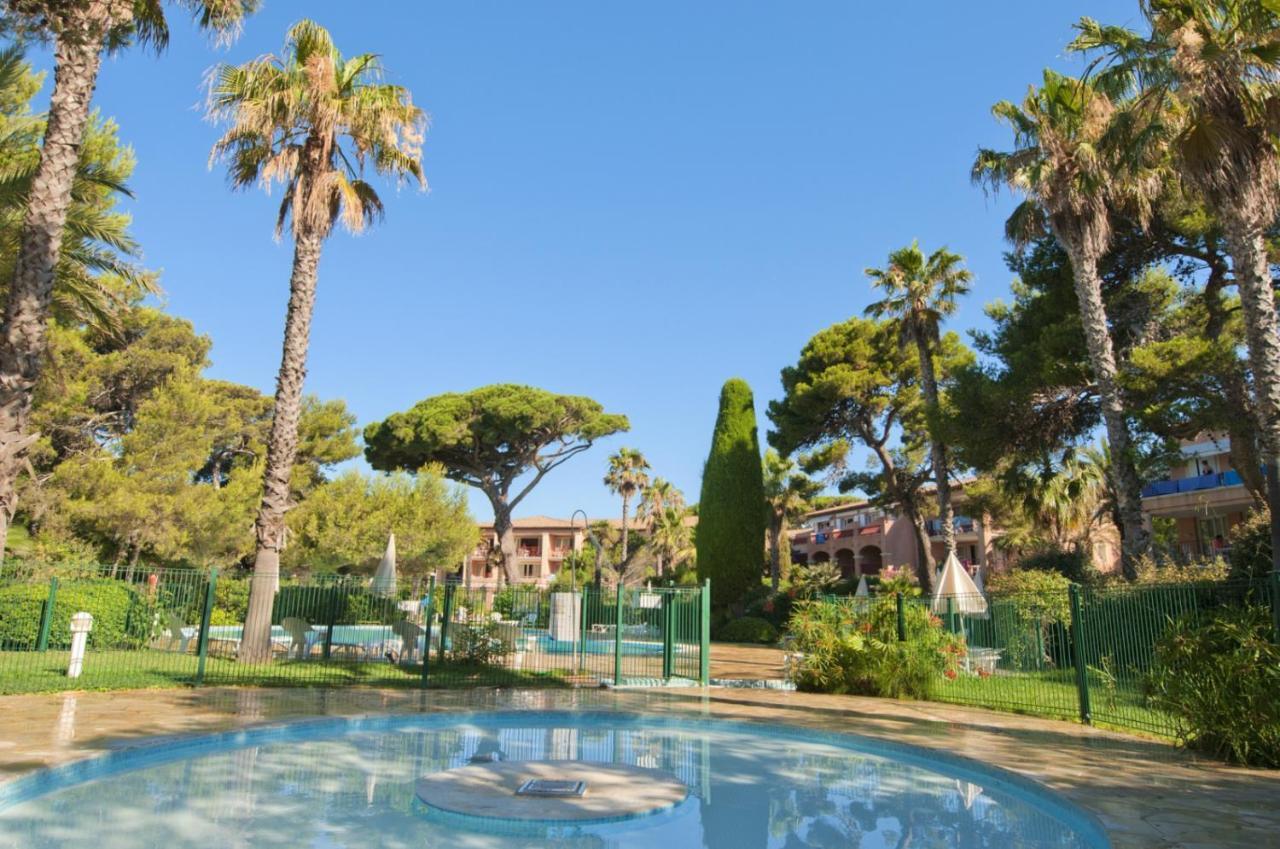 Residence Pierre & Vacances La Pinede Єр Екстер'єр фото